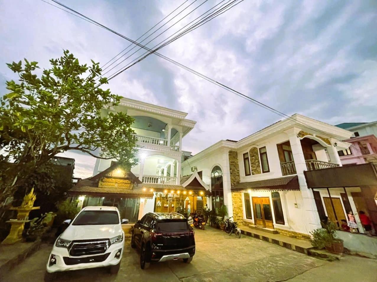 Walking Street Villa Vang Vieng Exteriér fotografie
