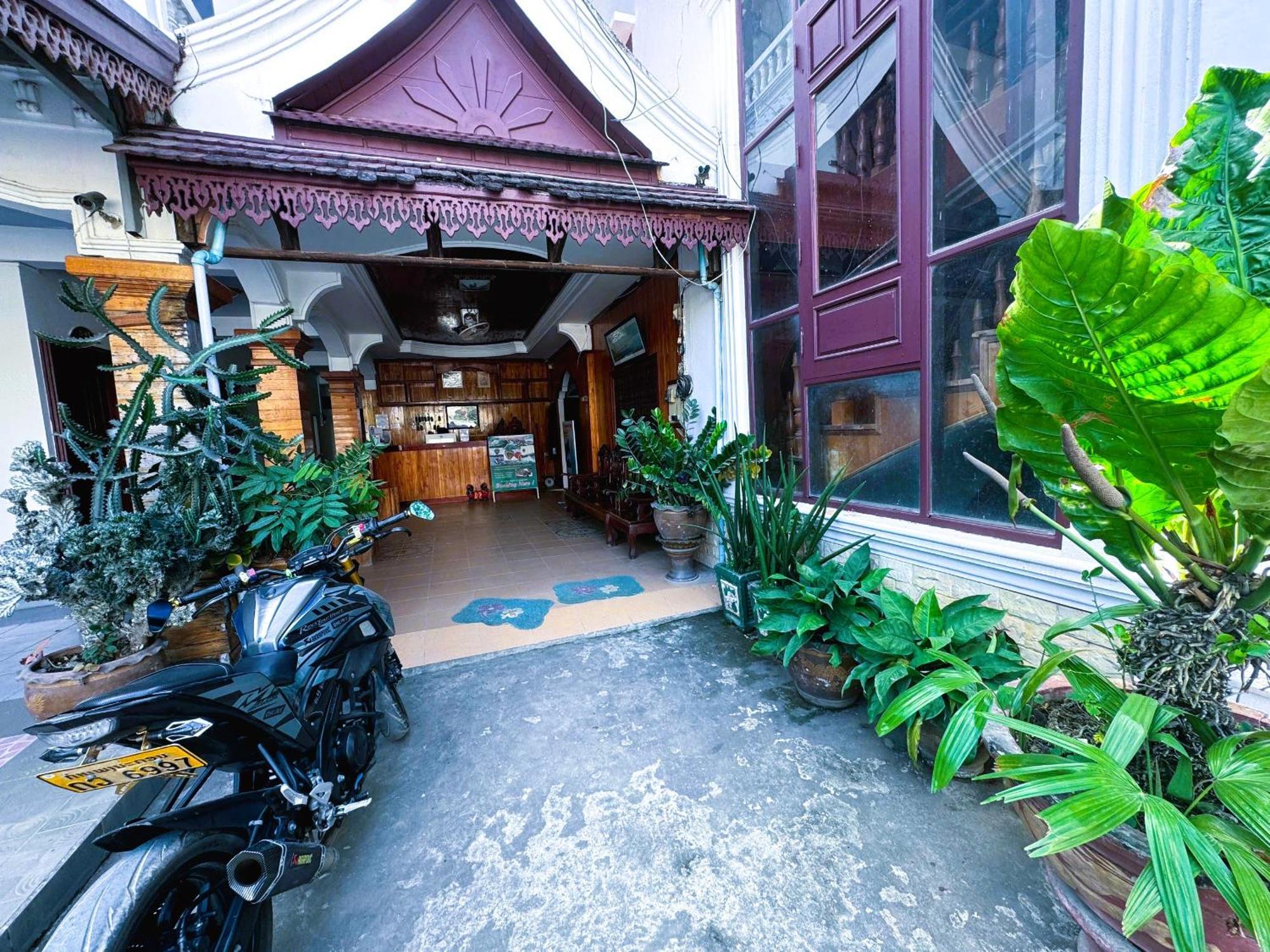 Walking Street Villa Vang Vieng Exteriér fotografie